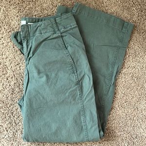 A new day women’s size 10 stretch pants